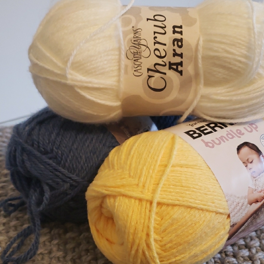 Aran Weight Yarn Bundle